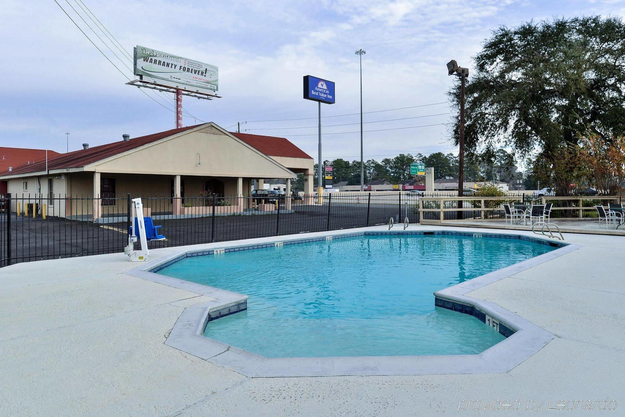 קונרו Americas Best Value Inn מראה חיצוני תמונה